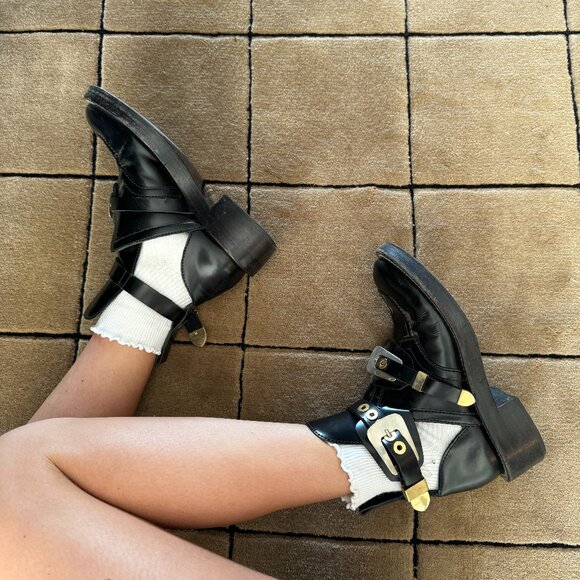 BALENCIAGA Ceinture Leather Buckled Boots - Picture 2 of 12